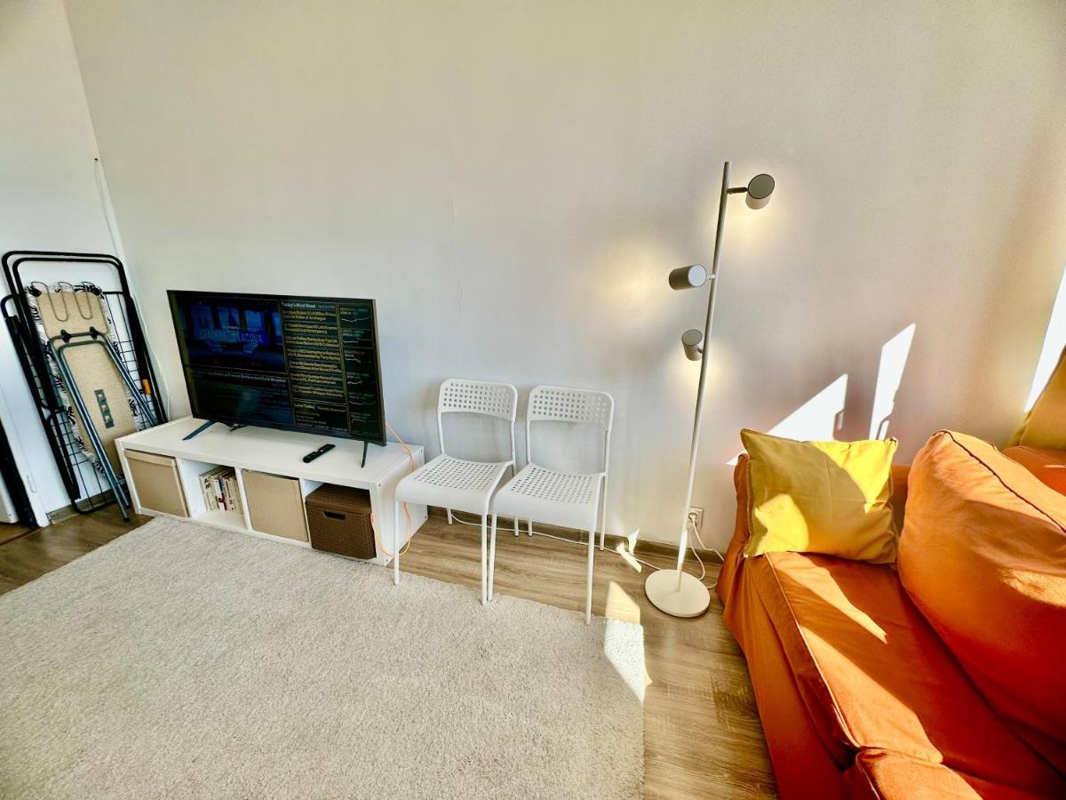Super Apartament Brown 2X Metro Nowy Wifi Netflix Spotify Panorama Miasta Varšava Exteriér fotografie